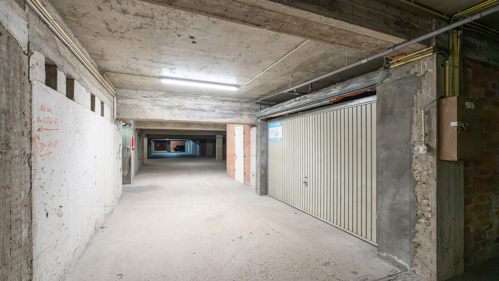 Gesloten garagebox te koop in Koksijde