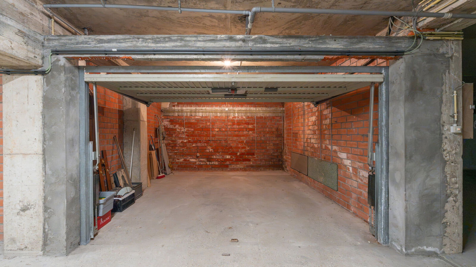 Gesloten garagebox te koop in Koksijde