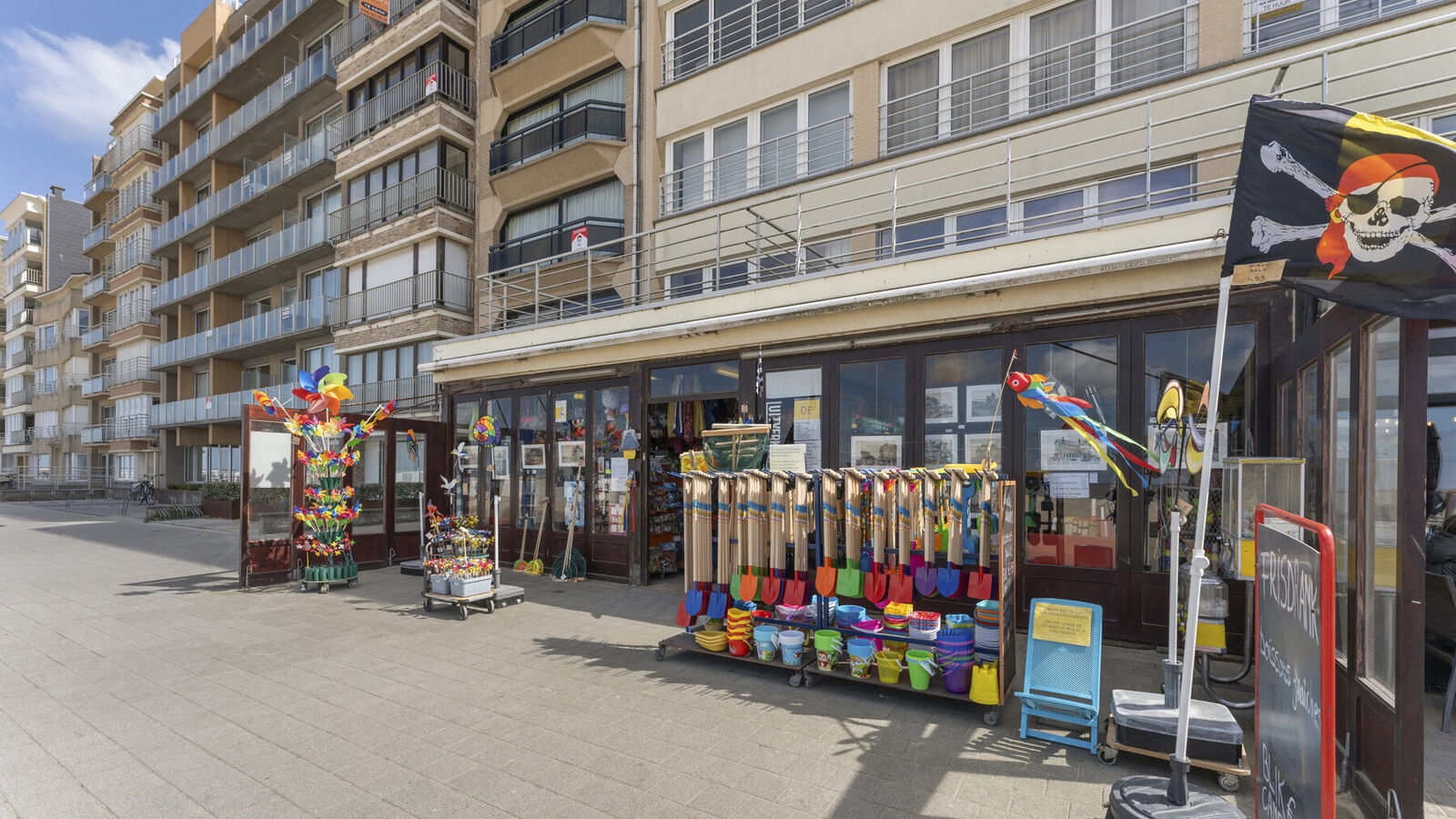 Individual shop for sale in Sint-Idesbald