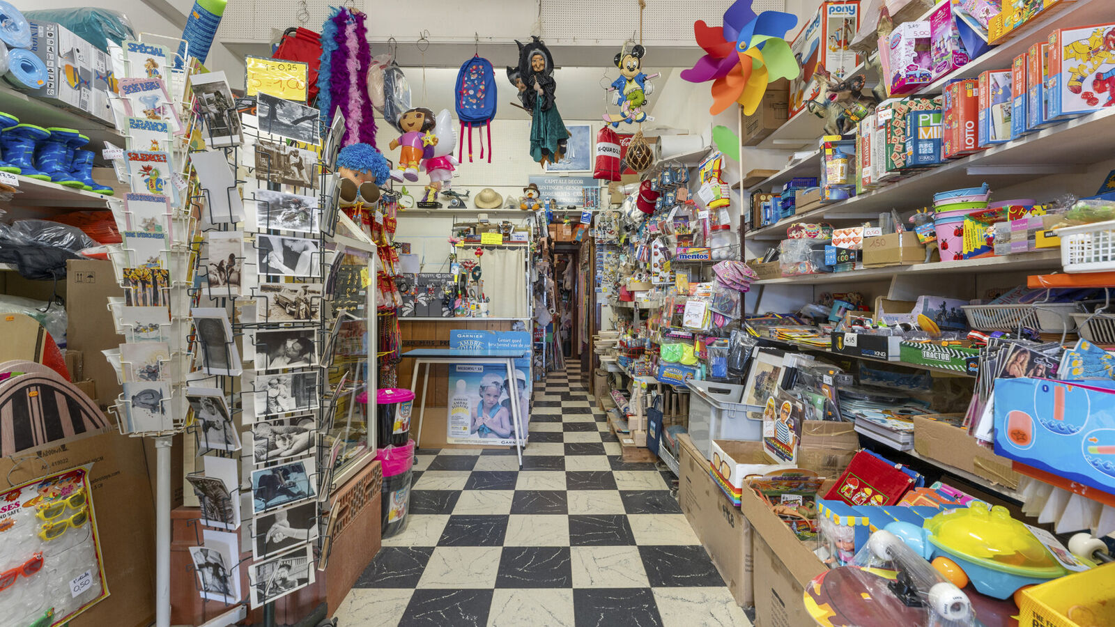 Individual shop for sale in Sint-Idesbald