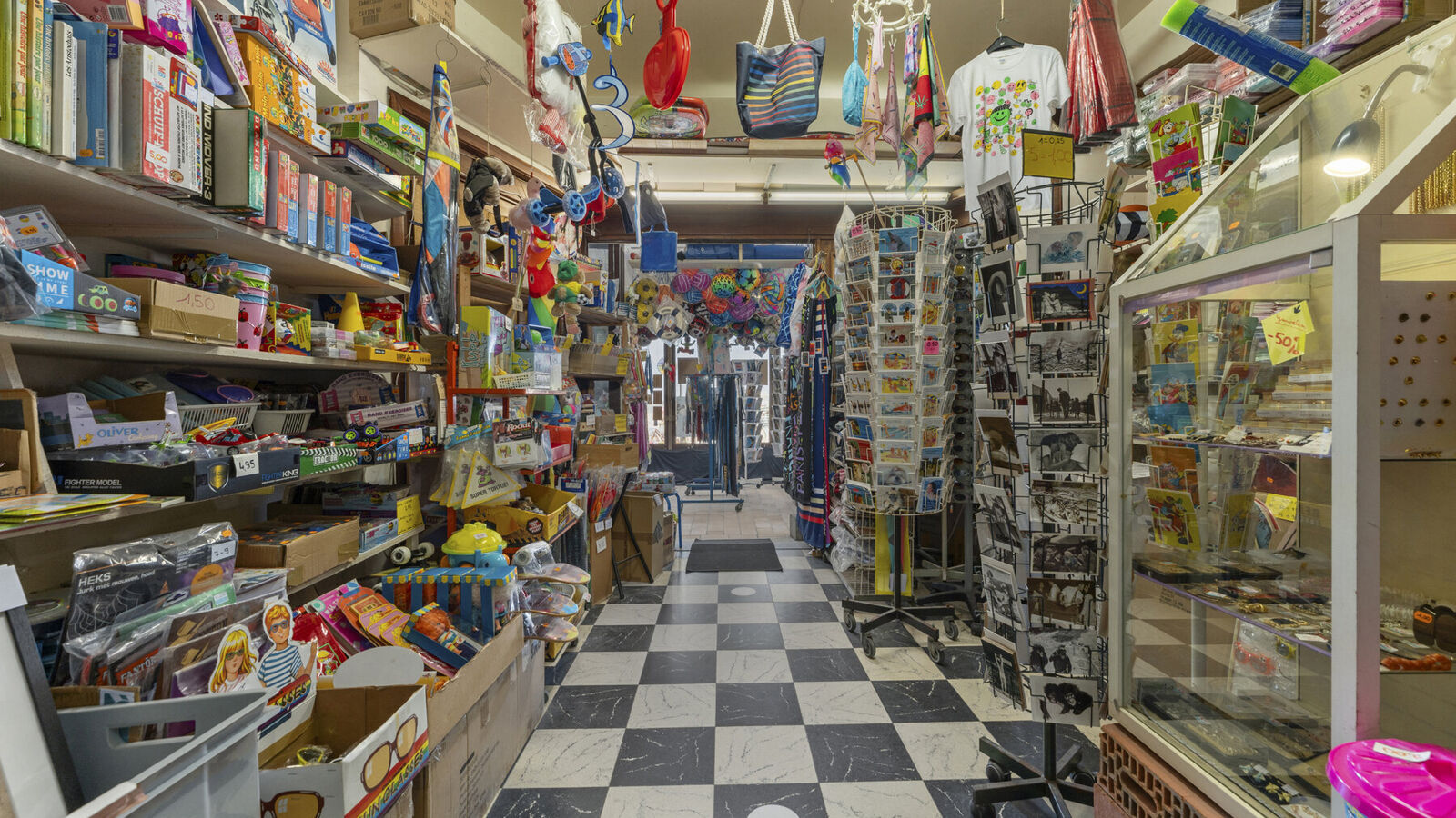 Individual shop for sale in Sint-Idesbald