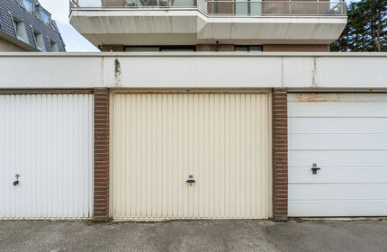 Gesloten garagebox te koop in Koksijde